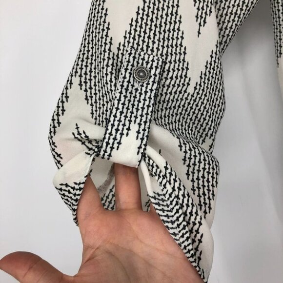 Rewind Creme chevron print peasant blouse with  neon pink pops of color XS - Picture 7 of 15